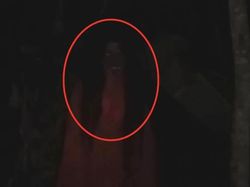 Penampakan Hantu Terabadikan Kamera, Slide Terakhir Paling Ngeri