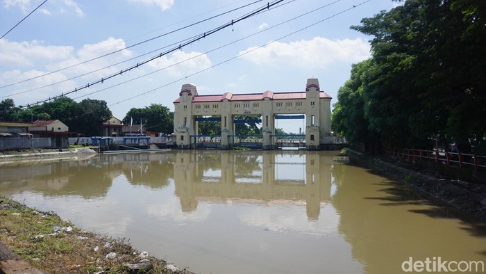 penemuan 2 jenazah di kali jagir