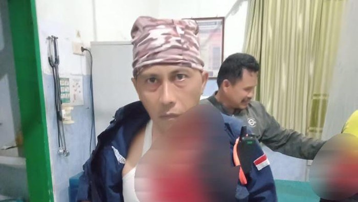 Petugas piket kemanan Perhutani di Banyuwangi yang jadi korban pembacokan