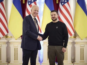 Mendadak ke Ukraina, Biden Umumkan Bantuan Militer Rp 7,5 T