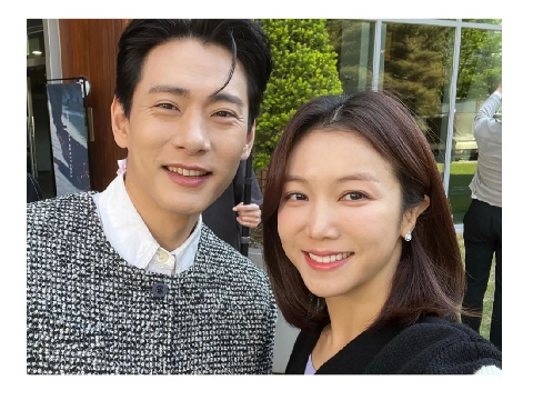 Teo Yoo, pemain Love To Hate You