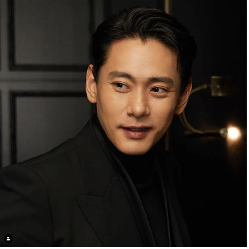 Teo Yoo, pemain Love To Hate You