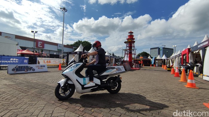 Test ride IIMS 2023.