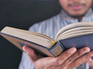 Surat An Nur Ayat 31, Jelaskan Aurat yang Wajib Ditutup Wanita