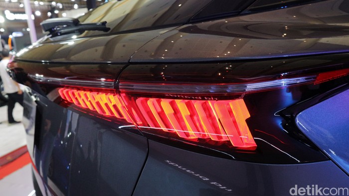 PT Chery Sales Indonesia (CSI) telah meluncurkan Chery Omoda 5 pada pameran Indonesia International Motor Show atau IIMS 2023. Mereka dengan percaya diri mengklaim, mobil bergaya futuristis tersebut belum punya lawan sepadan di kelasnya.