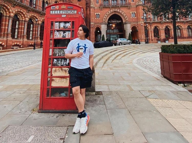 El Rumi, Putra Ahmad Dhani Doyan Jajan hingga Punya Bisnis Kafe