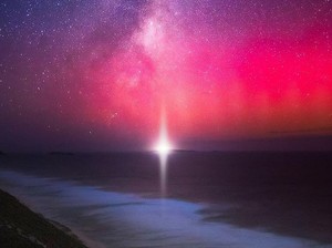 Foto-foto Keindahan Pertunjukan Cahaya Alam Aurora Australis di Australia Barat