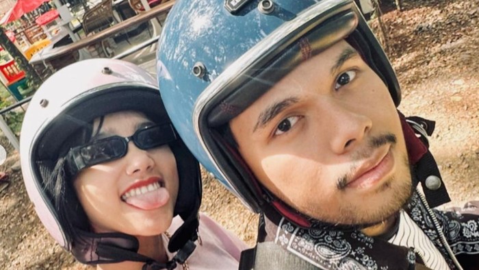Fuji dan Thariq Halilintar