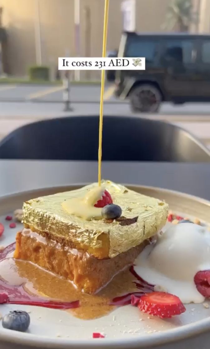 Gokil! French Toast Termahal di Dunia Ini Berlapis Emas 24 Karat