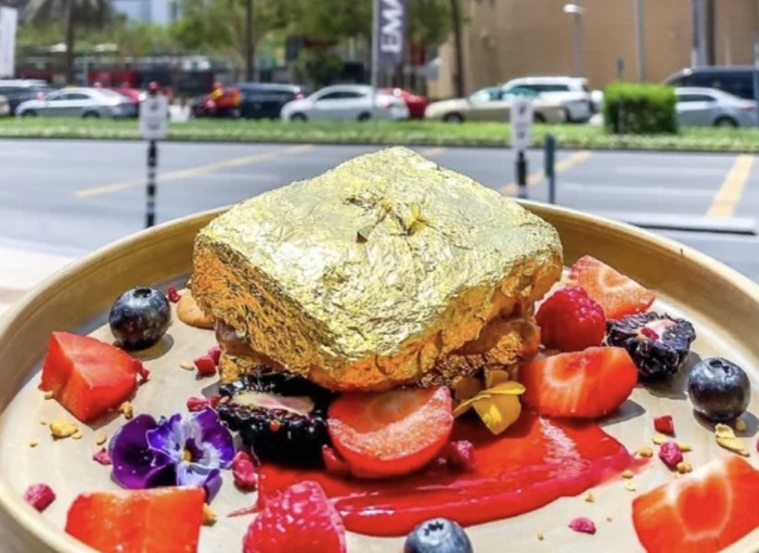Gokil! French Toast Termahal di Dunia Ini Berlapis Emas 24 Karat