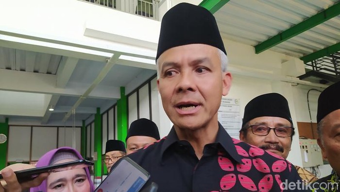 Gubernur Jateng Ganjar Pranowo di Magelang, Selasa (21/2/2023).