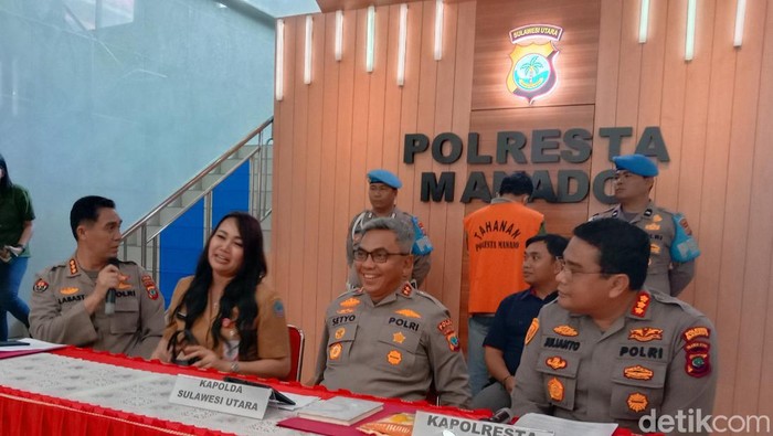 Kapolda Sulut Irjen Setyo Budianto saat rilis kasus pencabulan di Manado.