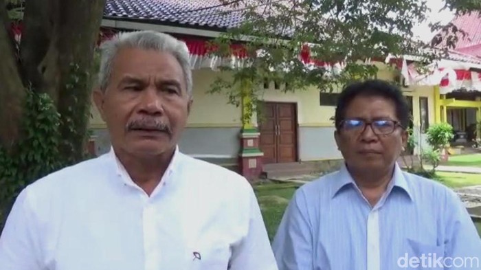 Ketua PMI cabang Bangkalan Saad Asjari