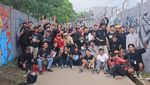 Kreativitas di Balik Debu Tebal Jalur Tambang Parungpanjang