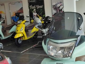 Mau Beli Motor TVS, Indennya Berapa Lama?