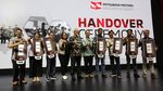 Mitsubishi Donasikan Tujuh Mobil untuk Pendidikan di Indonesia