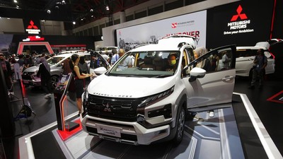 Mitsubishi Donasikan Tujuh Mobil untuk Pendidikan di Indonesia