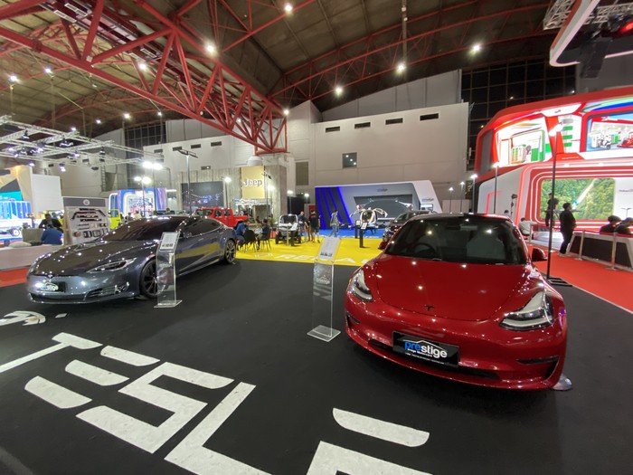 Mobil listrik di IIMS 2023, Tesla