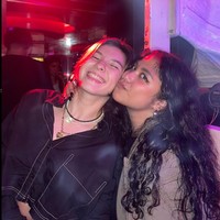 Berpose bersama anak Wulan Guritno, Shalom Razade, keduanya tampak cukup dekat. Nadine dan Shalom juga terlihat beberapa kali hangout bersama. Foto: Instagram/@nadinemmanuella