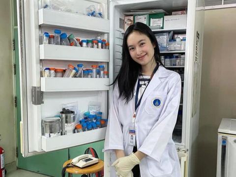 Sisi Lain Transgender Nong Poy, Peneliti dan Pendiri Perusahaan Farmasi