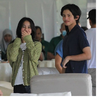 Seperti dikutip dari Murai, Pangeran Wakeel merupakan anak laki-laki termuda Sultan Hassanal Bolkiah. Dia memiliki adik perempuan bernama Puteri Ameerah Wardatul Bolkiah. Foto: Dok. Instagram/@dytmabdulwakeel/@bruneiroyalfamily