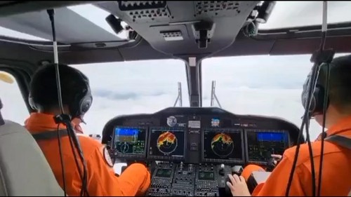 Penampakan kabut tebal yang halangi proses evakuasi Kapolda Jambi Cs dari Hutan Kerinci