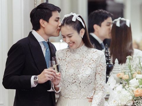 Pesta lajang Nong Poy.