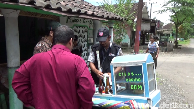 Petugas pantarlih Lumajang