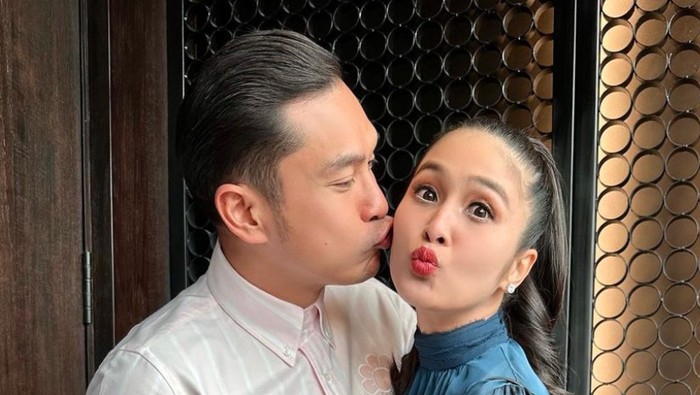 Sandra Dewi dan Harvey Moeis