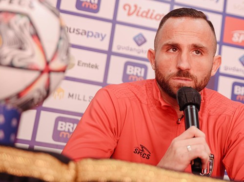 Striker Bali United Ilija Spasojevic mengincar tiga poin melawan Dewa United.