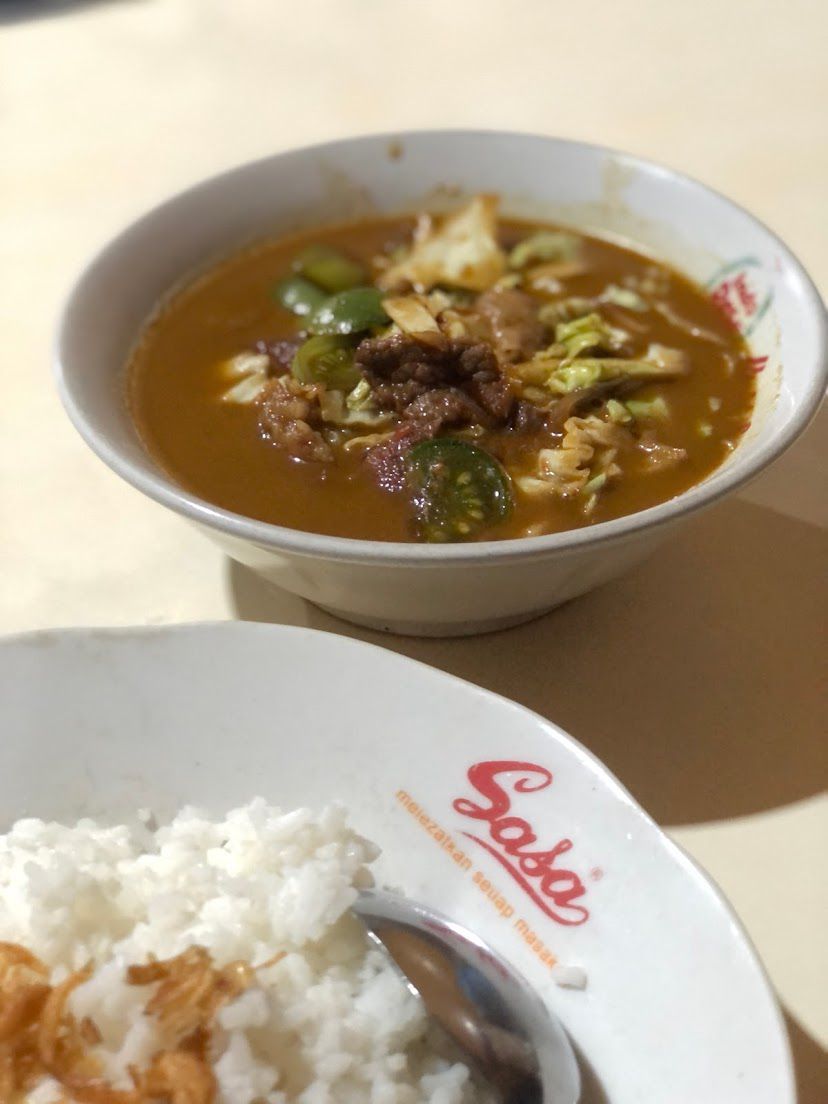 Rekomendasi tongseng enak harga Rp 20.000-an.
