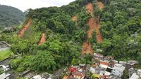 Wilayah Pegunungan Di Brasil Longsor, Rusak Puluhan Rumah