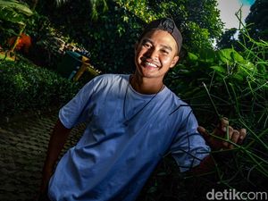 Lolos Sertifikasi Pembimbing Haji, Aiman Ricky Dilema soal Karier Artis