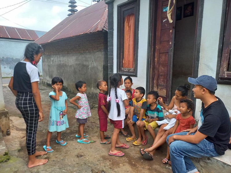 Anak-anak di Desa Bengkala, Buleleng, Bali Selasa (14/2/2023). Sebagian bocah-bocah itu bisa bahasa Kolok untuk berkomunikasi dengan penyandang disabilitas tuli.