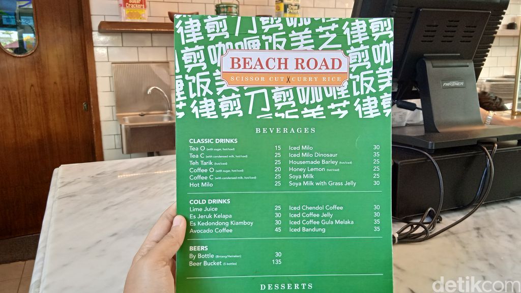 Beach Road Scissors Cut: Kental Berempah Nasi Kari Khas Singapura yang Hangat Sedap