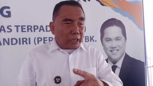 Bupati Jembrana I Nengah Tamba di Mendoyo, Jembrana, Bali Rabu (22/2/2023). Tamba menjelaskan pembangunan Taman Kerti Bali Semesta akan rampung pada 2026.