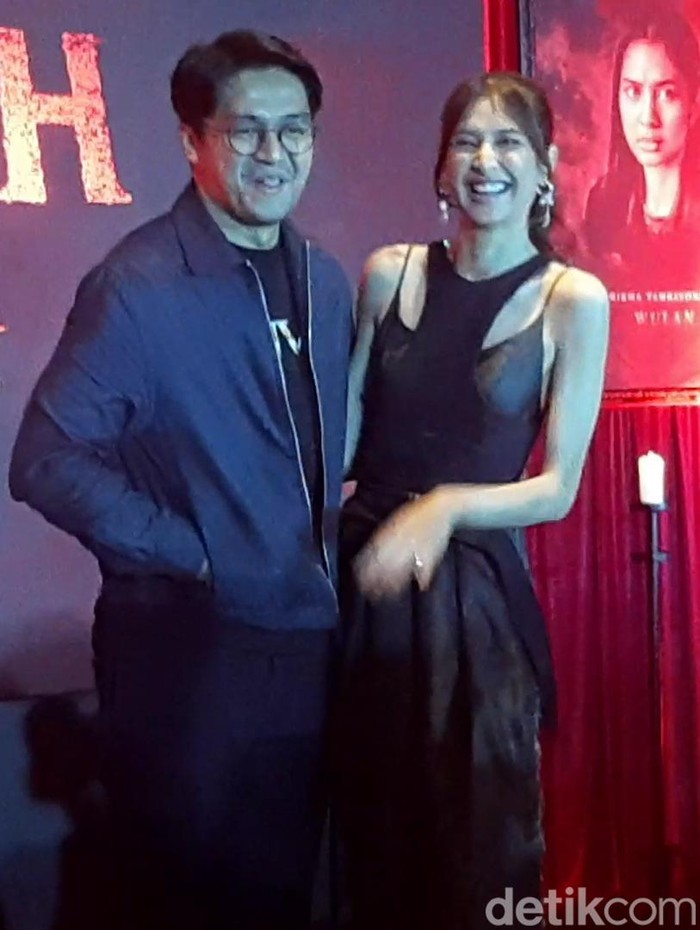 Deva Mahenra dan Mikha Tambayong
