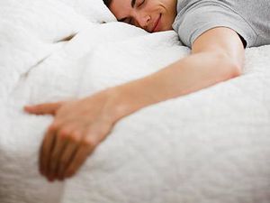 7 Arti Mimpi Buang Air Besar sebagai Pertanda Baik dan Buruk, Simak!