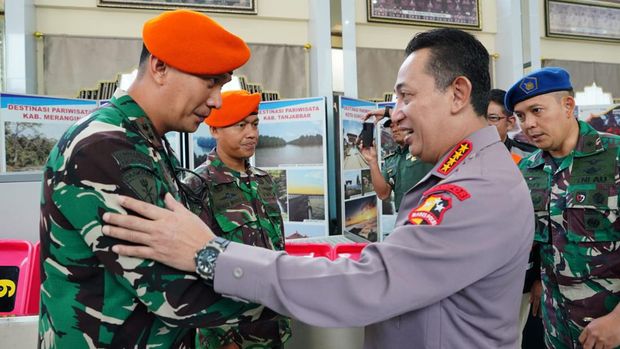 Kapolri Jenderal Listyo Sigit Prabowo apresiasi tim SAR Gabungan