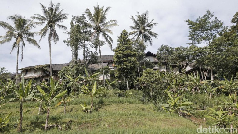 Kasepuhan Sinar Resmi Kasepuhan Sinar Resmi