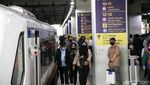 Melihat Pilar Besar Stasiun Manggarai yang Dikeluhkan Anker