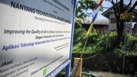Biogas tersebut sangat membantu menekan pengeluaran rumah tangga karena dapat menghemat pemakaian gas elpiji. 