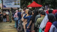Diharapkan operasi beras murah ini dapat membantu masyarakat jelang bulan suci Ramadhan.