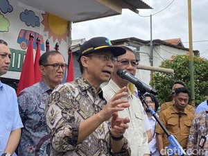 Viral Bayi Obesitas di Bekasi Bobot 27 Kg, Menkes Angkat Bicara