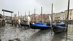 Oh Venesia, Indahmu Ternoda Banjir dan Kekeringan