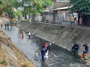 Banyak Warga Buang Sampah ke Sungai, Camat Medan Petisah Bakal Pasang CCTV