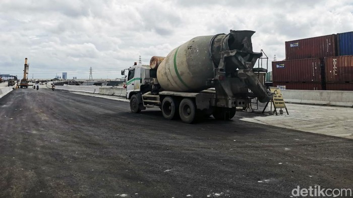 Progres Terkini Tol Cibitung-Cilincing Seksi 4 Pembangunan Jalan Tol Cibitung-Cilincing (JTCC) Seksi 4 sepanjang 7,4 km dinyatakan selesai. Seksi 4 akan melengkapi seksi 1-3 JTCC yang sebelumnya sudah beroperasi. Secara keseluruhan JTCC memiliki panjang 34,7 km.