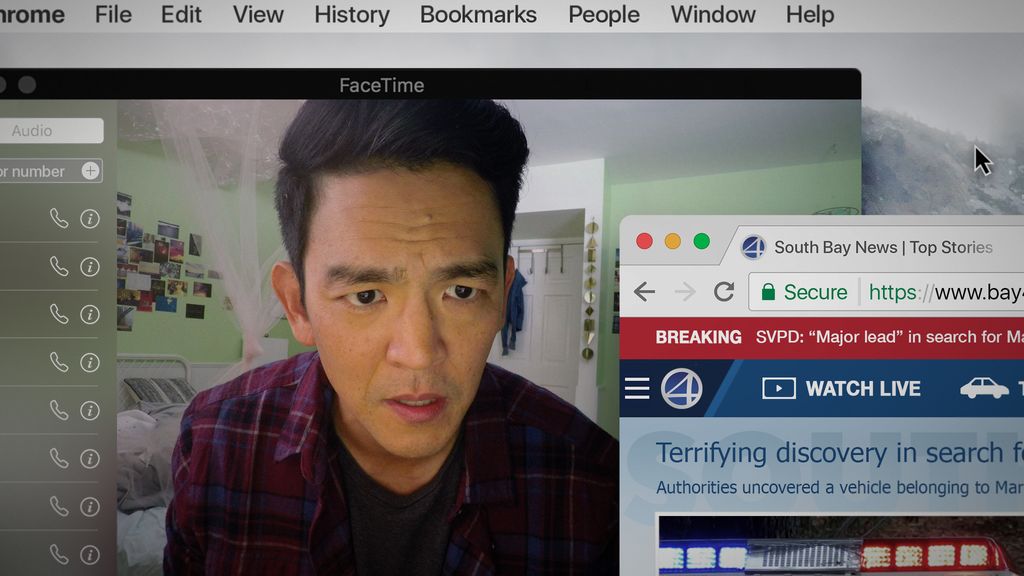 Adegan John Cho dalam film Searching (2018).