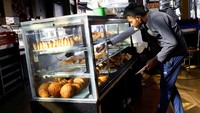 Sebagai informasi, kebijakan harga listrik merupakan langkah Sri Lanka untuk mendapat pinjaman dari Dana Moneter Interbasional (IMF) untuk mengatasi krisis sejak pandemi COVID-19.