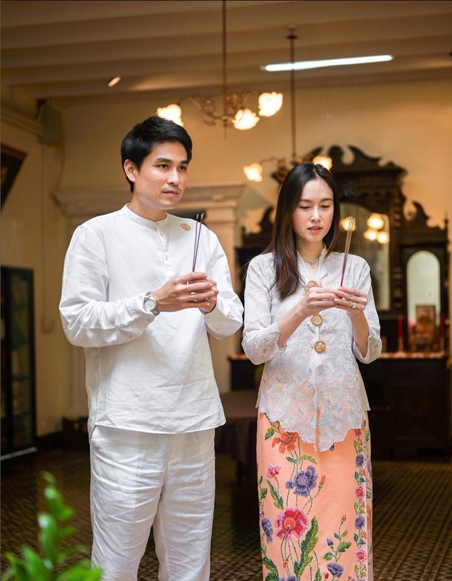 Tahapan menuju pernikahan ini merupakan salah satu momen sakral yang harus dilalui pasangan yang akan menikah. Foto: Dok. Instagram/@poydtreechada